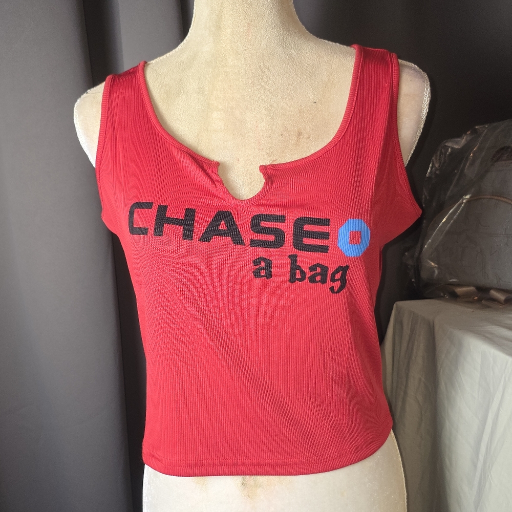 “Chase a Bag” Red Ribbed Crop Tank – XL‎ Trendy Graphic Streetwear